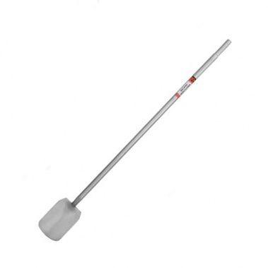 Strainer spade for professional fencing contractors