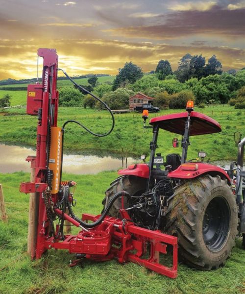 Expander mast on Series 5 180 degree base working by post and rail fence on Kubota tractor 